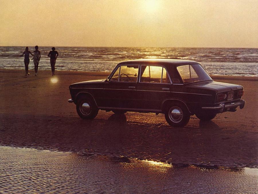  ВАЗ-2103 Жигули 1972 года  (фото 5 из 29)